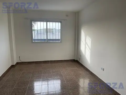 Departamento en Alquiler en Bella Vista, $ 450.000