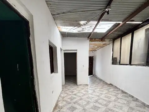 Casa 6 ambientes con 3 baños