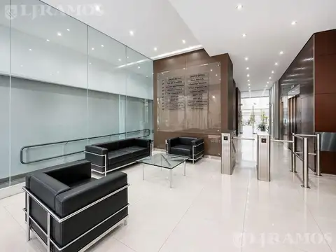 Oficina en alquiler – Planta completa de 240 m² – Belgrano