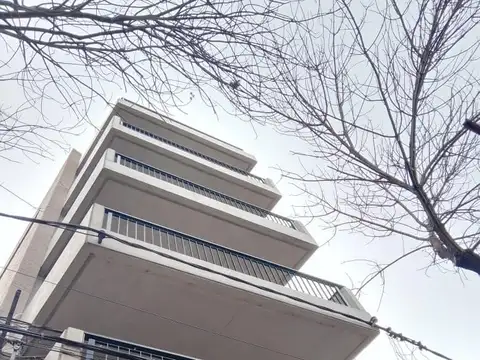 Cochera en Venta en Pichincha, Rosario