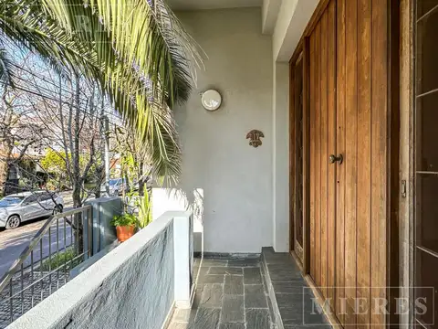 Depto Tipo Casa en Venta de 6 ambientes
