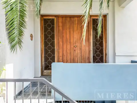 Depto Tipo Casa en Venta de 4 dormitorios