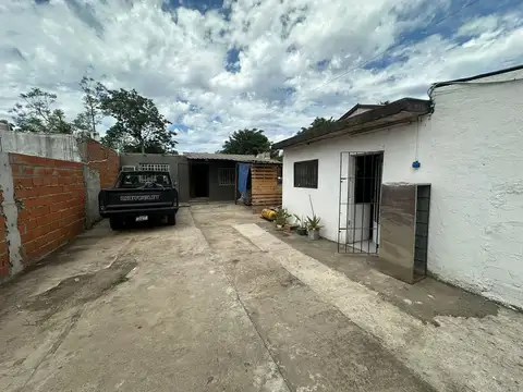 VENTA CASA SAN LORENZO - LOCAL AL FRENTE Y PATIO.