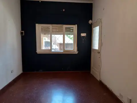 Depto Tipo Casa en Alquiler de 3 ambientes