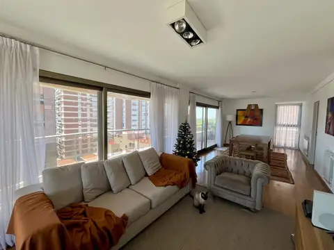Departamento en Alquiler de 4 ambientes