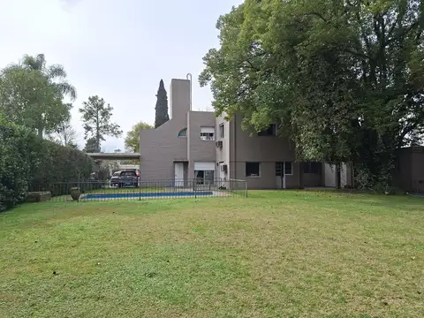 Casa en Venta de 5 dormitorios
