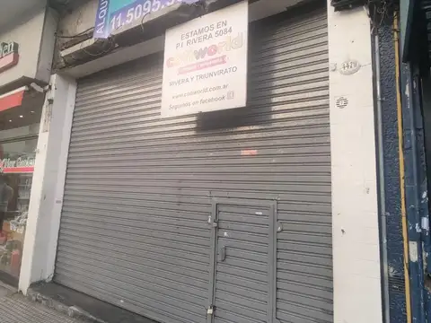 Excelente Local en plena zona Comercial Villa Urquiza