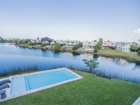 Casa Al Agua en Alquiler Temporal En Enero - Alisos Nordelta