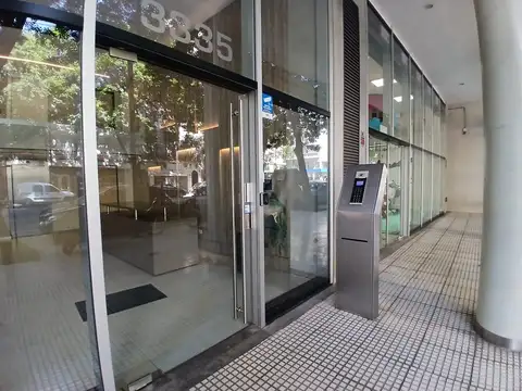 Avda. Fdco. Lacroze 3300