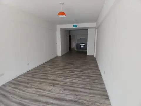 Avda. Fdco. Lacroze 3300