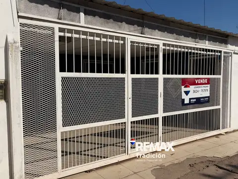 Casa 3 dormitorios -venta resistencia con cochera