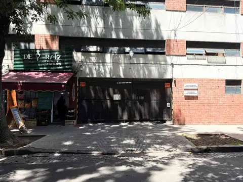 COCHERA EN VENTA- CABALLITO