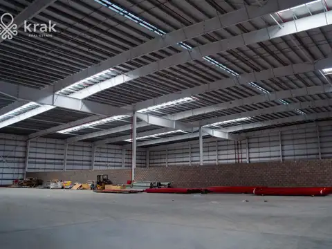 Nave industrial de 7.890 m2 en parque industrial Norlog, Benavidez