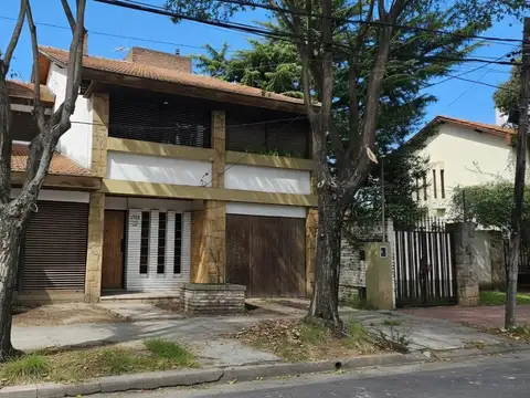 Casa en Venta en Olivos, USD 290.000
