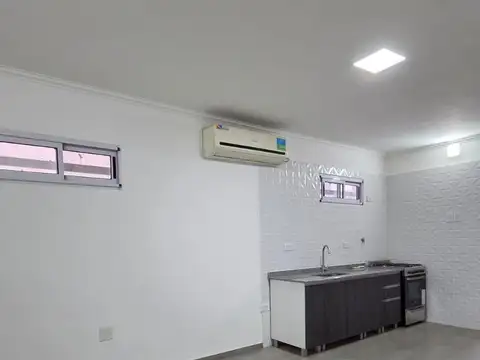 Depto Tipo Casa 3 ambientes con 1 baño
