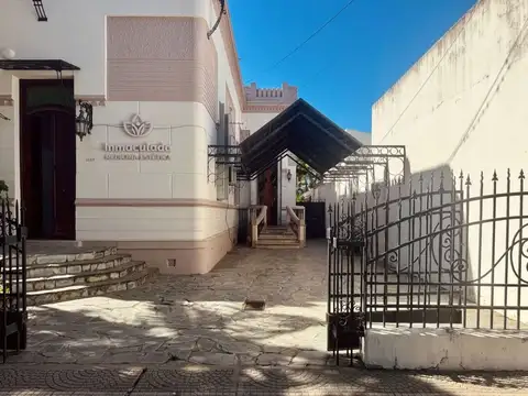Casa en Venta en Sarmiento, USD 290.000