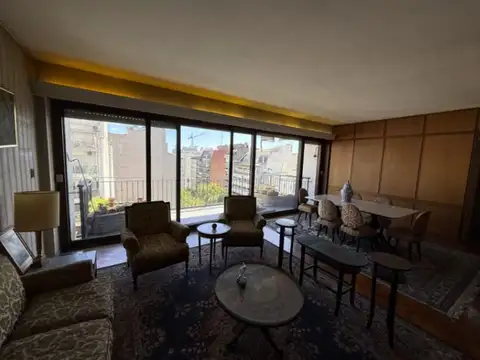 Departamento en Venta de 5 ambientes