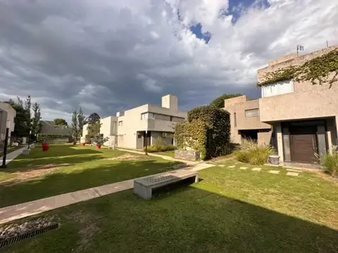 Casa en Venta en Villa Belgrano, USD 250.000