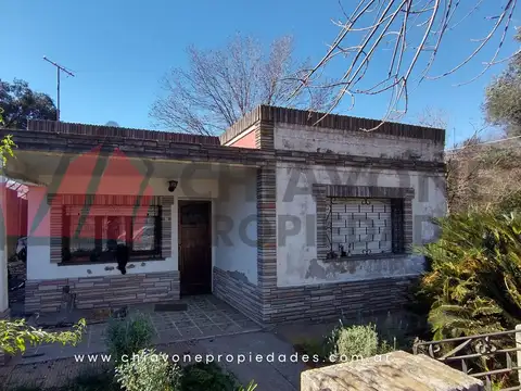Casa a refaccionar y lote, Villars, Las Heras - L20083