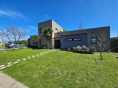 San Sebastian ( Area 12)