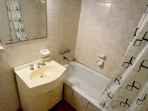 Departamento en Venta en Balvanera, USD 67.000