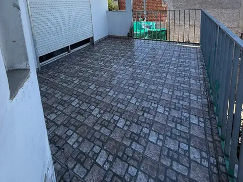 Cruz Del Sur 1500, Piso 1