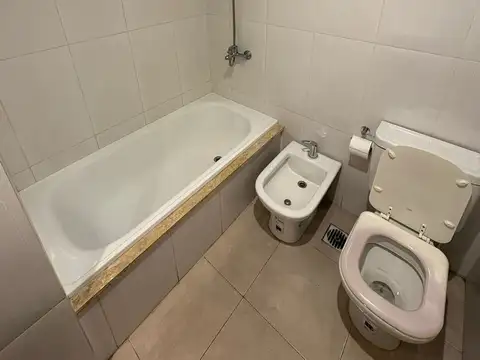 Departamento en alquiler en Urquiza R