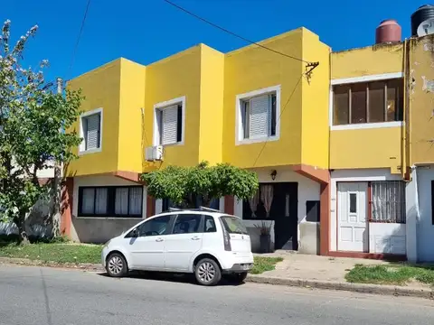 SE  VENDE PLANTA ALTA EN SANTA FE
