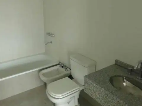 Departamento en Alquiler en Olivos Maipu/Uzal, $ 750.000