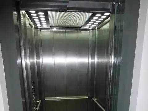 Departamento en Alquiler con 1 cochera