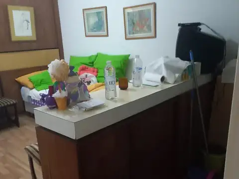 VENTA AMB Y 1/2 44 M. PATIO APTO. PROF. CAÑITAS