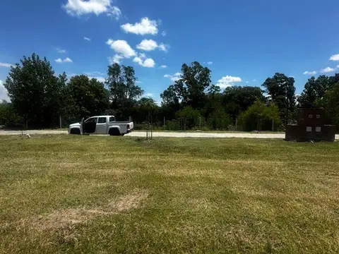 Terreno en Venta 40  mts Fondo