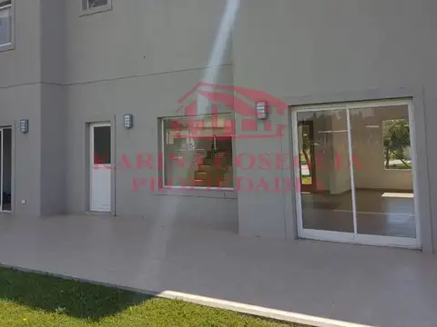 Casa en Venta en Villa Rosa, USD 215.000