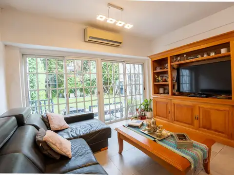 Depto Tipo Casa en Venta de 3 dormitorios