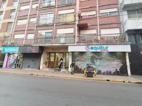 Departamento de 3 Ambientes en Alquler excelente ubicacion de Quilmes Centro ..!!!