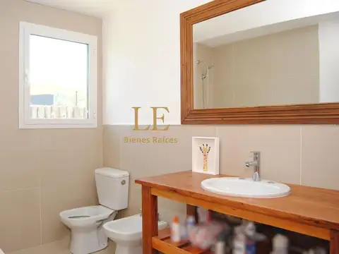 Casa en Venta al Este