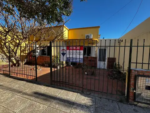 VENTA CASA 3 DORMS A PASOS DEL CENTRO APTA CREDITO