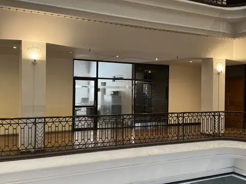 OFICINAS GALERIA VICTORIA MALL