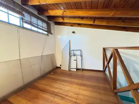 Depto Tipo Casa en Venta 25 años