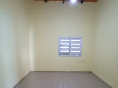 Casa en Alquiler de 1 dormitorio