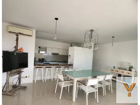 Departamento en venta - 2 Dormitorios 2 Baños - Cochera - 100Mts2 - Marinas del Canal, Tigre
