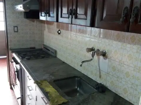 Depto Tipo Casa en Alquiler de 2 dormitorios