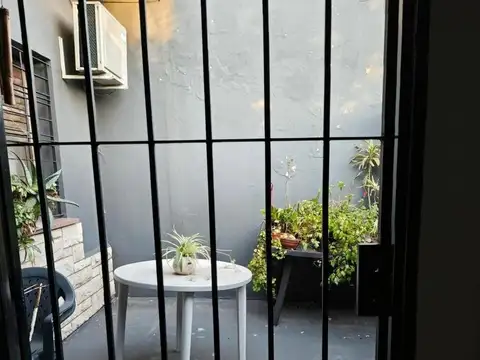 Casa en venta - 3 Dormitorios 2 Baños - Sarandí