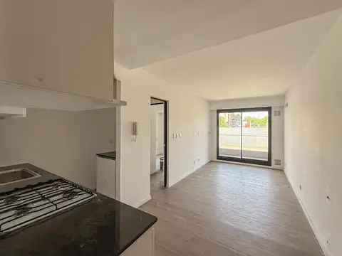 Departamento de 1 dormitorio con radiadores y quincho común en Abasto