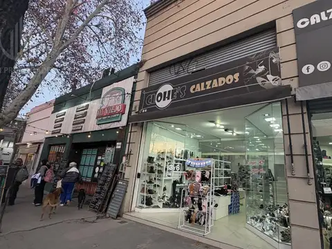 Av. 25 de Mayo  78, San Vicente