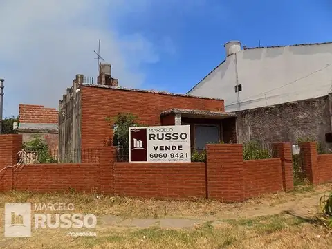 CASA 3 AMBIENTES A RECICLAR