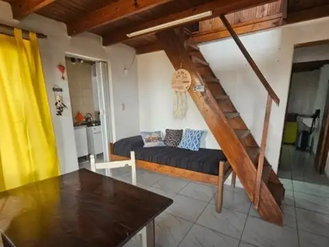 Depto Tipo Casa en Venta 15 años