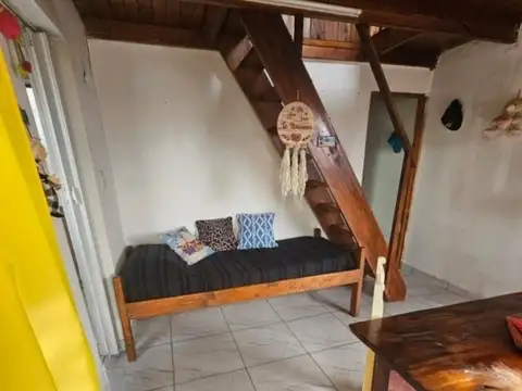 Depto Tipo Casa 3 ambientes con 1 baño