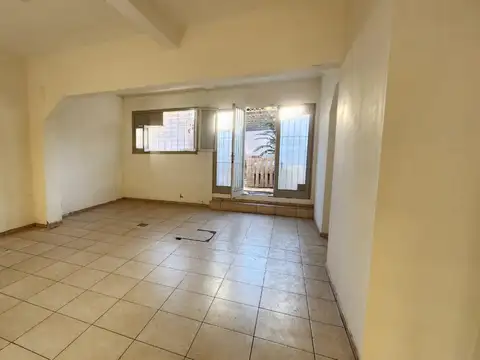 Local en Venta en Godoy Cruz, USD 400.000