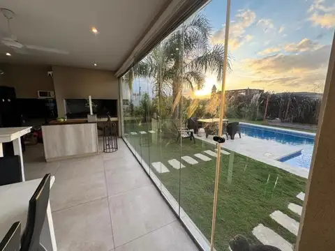 Casa en Venta 1 año